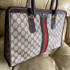 Authentic Gucci Vintage Attache Satchel Unisex Business Bag GG Web Stripe